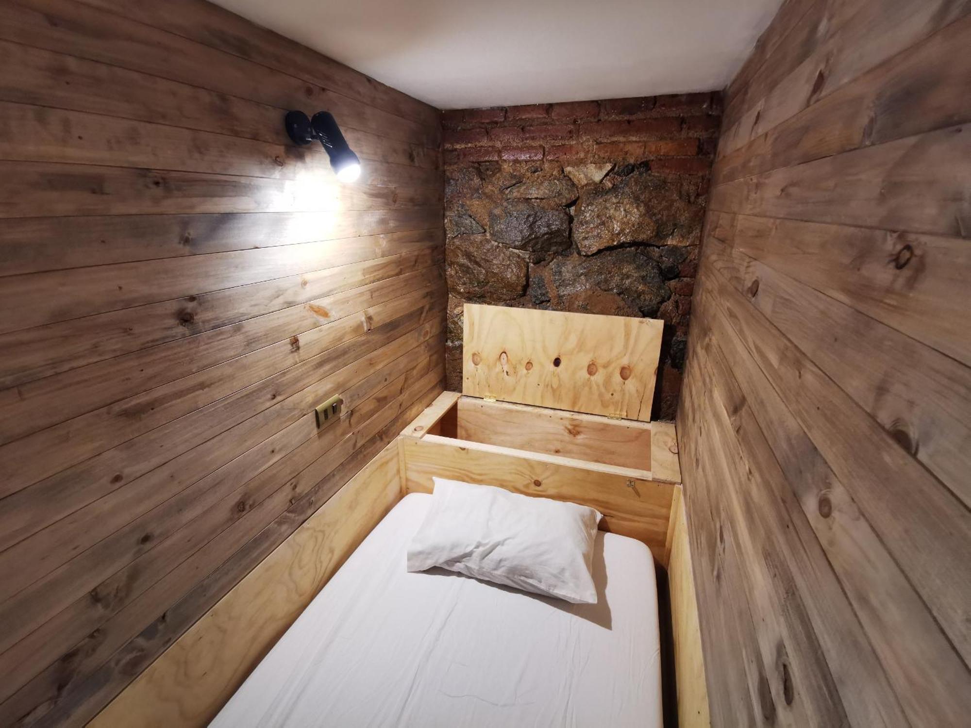 וואלפאראיסו Hostal Licanantay מראה חיצוני תמונה